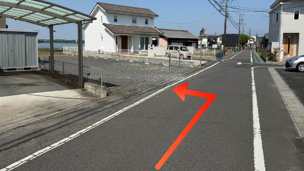 岡田3-209-1駐車場の写真