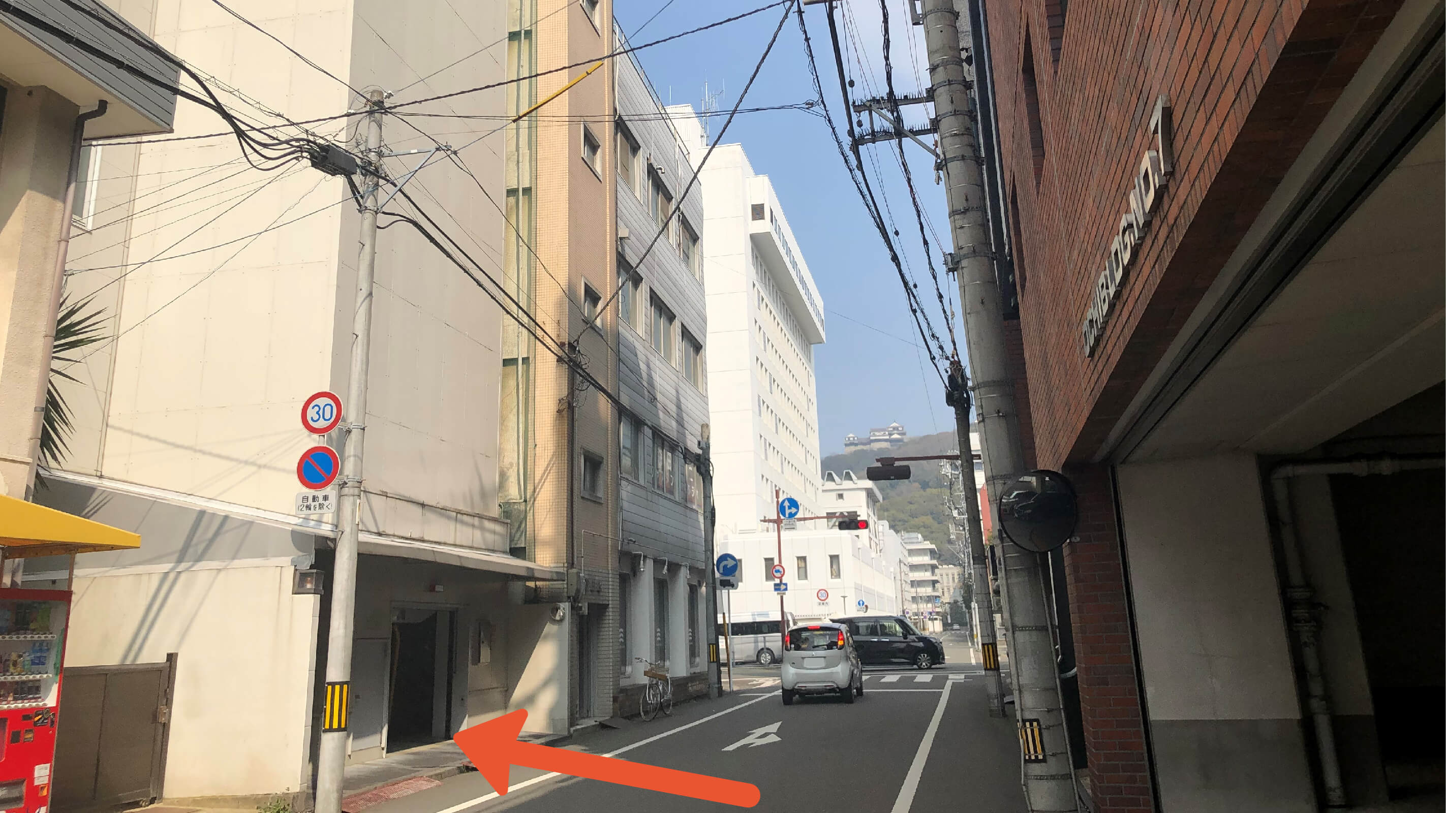三番町四丁目9-12駐車場の写真