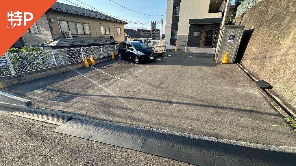 駐車場画像2