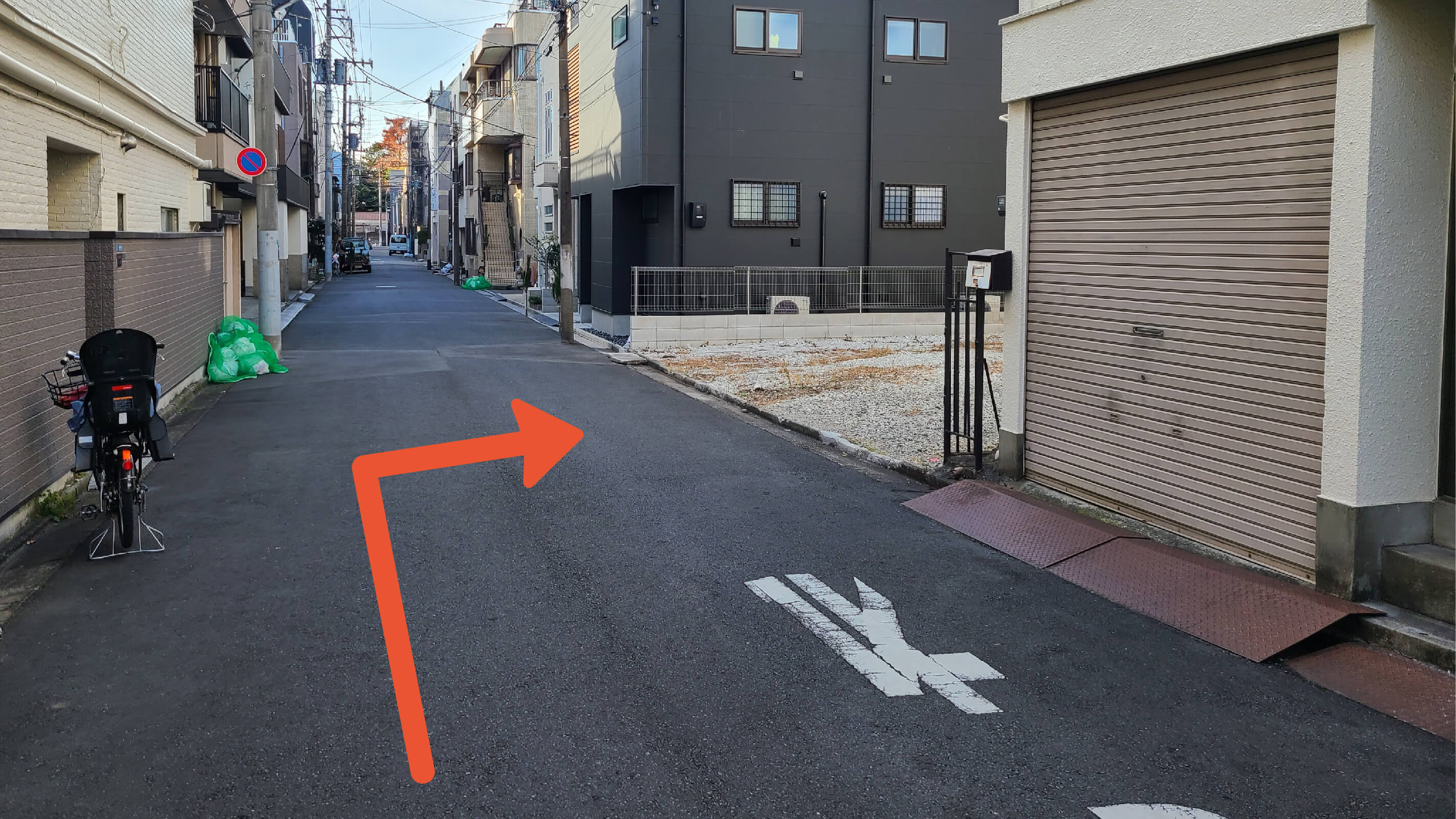 向島2-8-8駐車場の写真