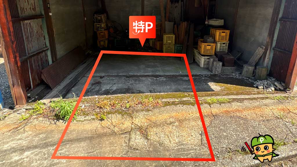 興津駅から近くて安い《バイク・原付》興津本町199駐車場