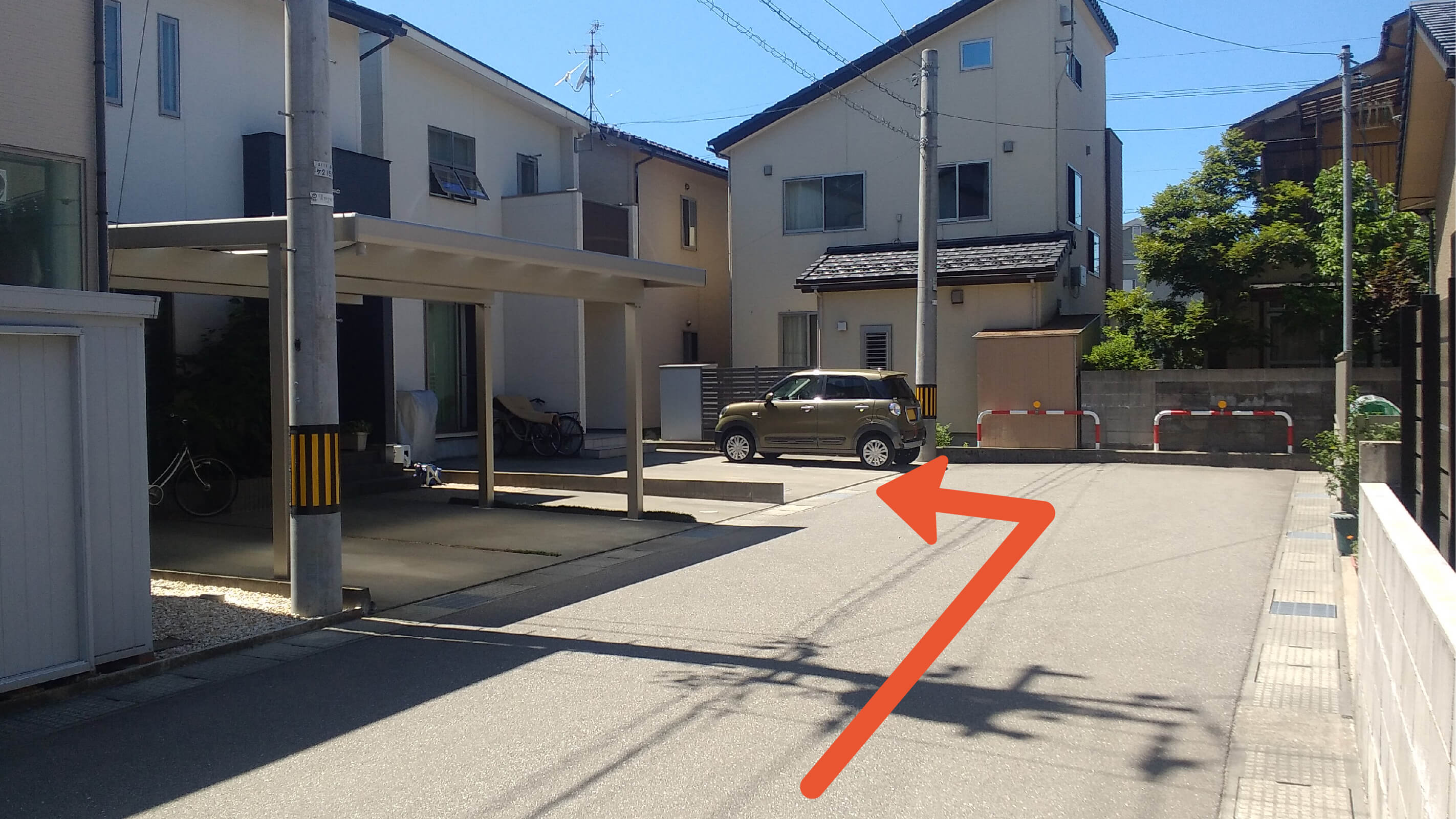 京町34-28-3駐車場の写真