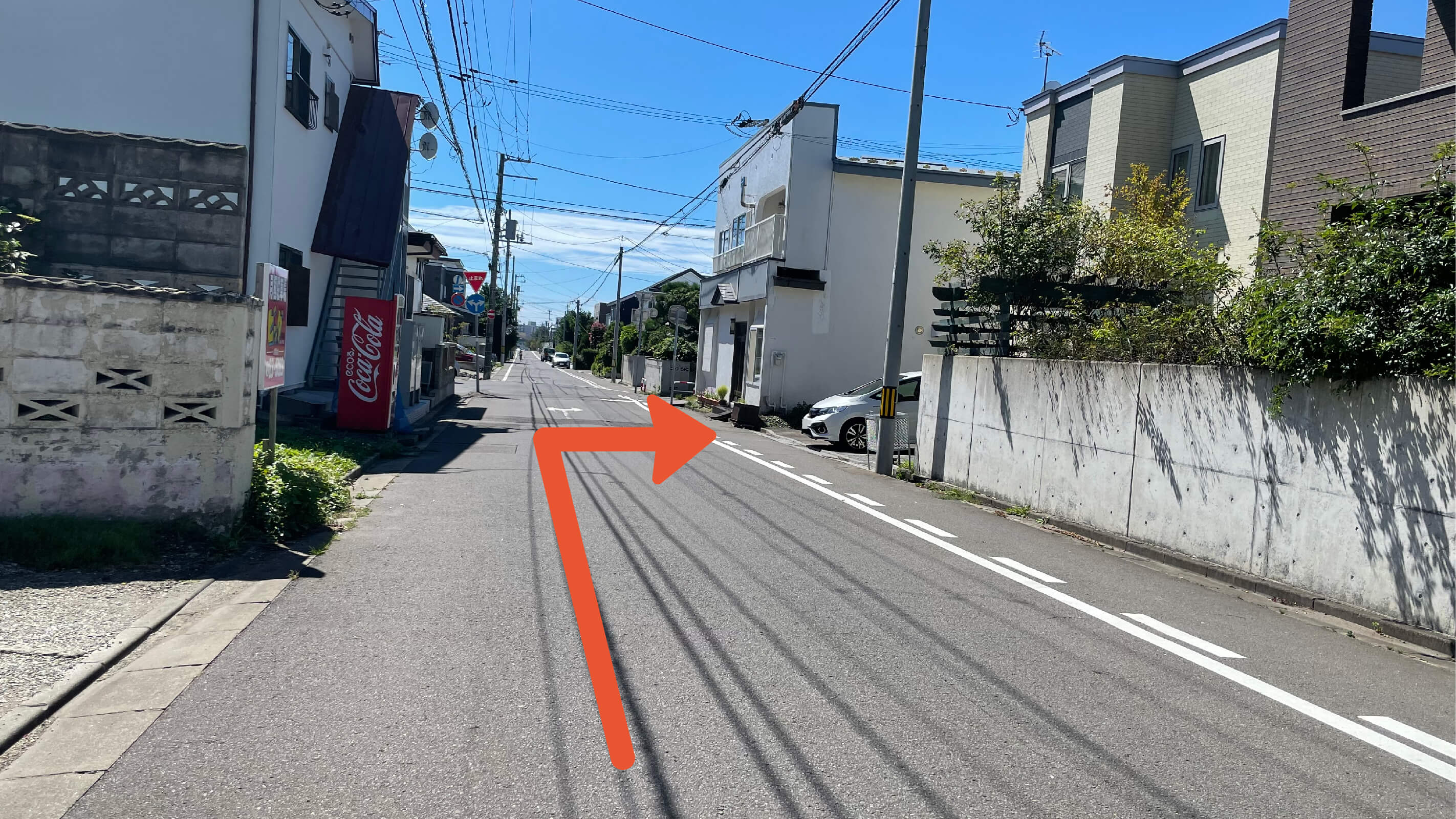 杉並町1-12駐車場の写真