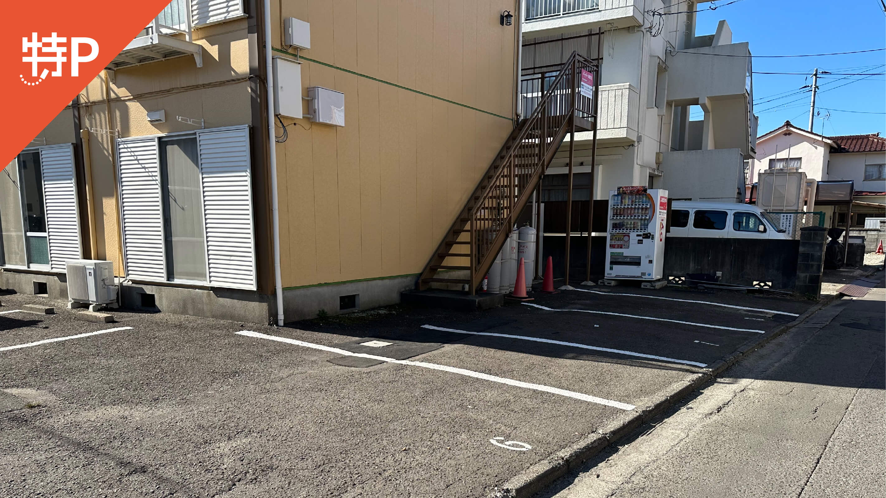 【軽自動車】《5番》高松1丁目10-61駐車場の写真