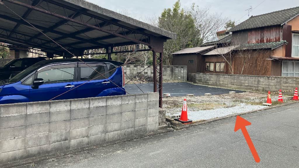 【12番～16番】伊岐須324-1駐車場の写真