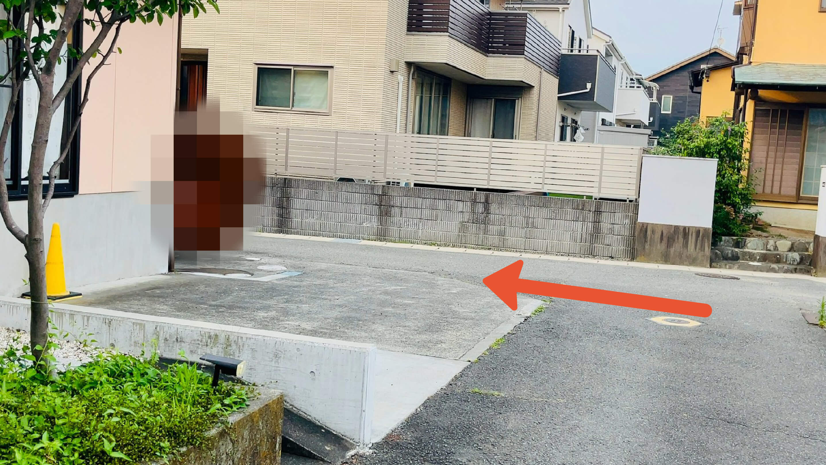 船越東町301-3駐車場の写真