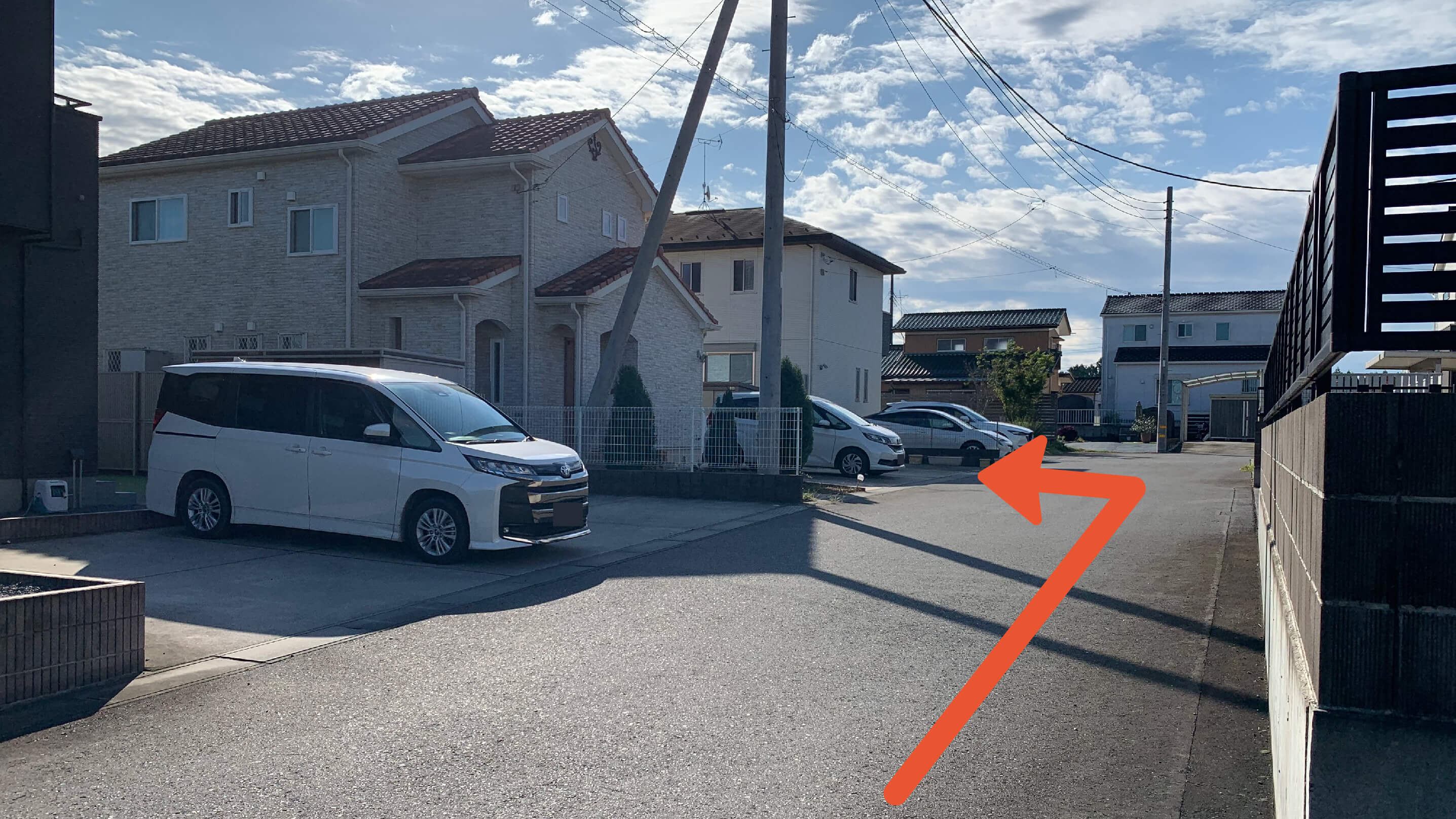 予約できる駐車場】大型可：特P 羽鳥2352-1320駐車場【 ¥300 / 24h