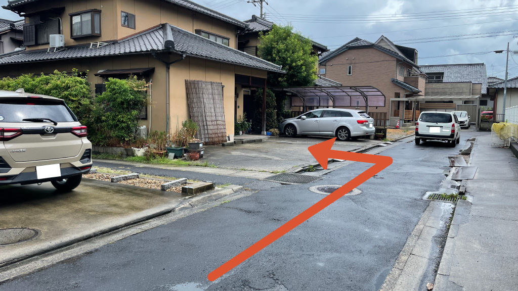 小田町3丁目28-1駐車場の写真