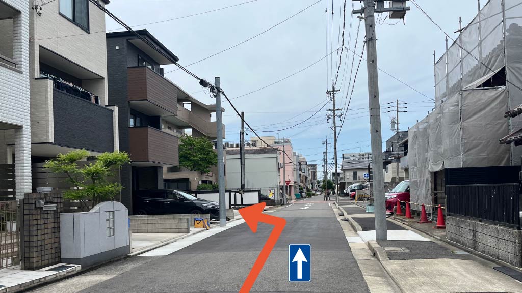 上名古屋1-1-17駐車場の写真