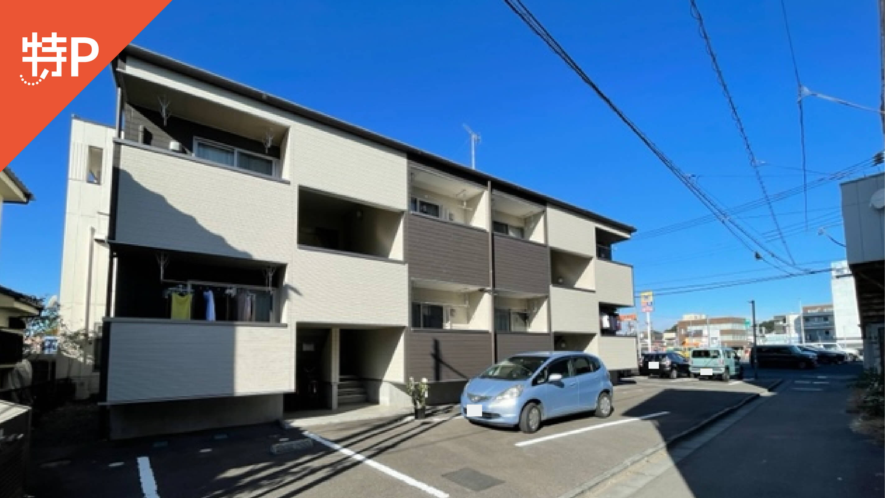 【予約制】特P 《軽自動車まで》flat城山アパート駐車場の画像1