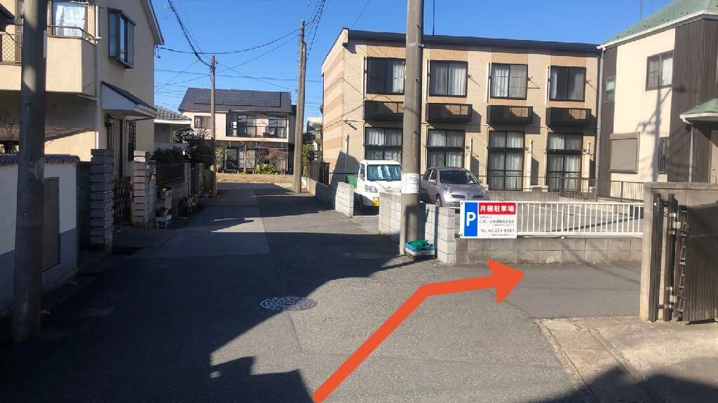 《軽・コンパクト》亀岡町5-3駐車場の写真