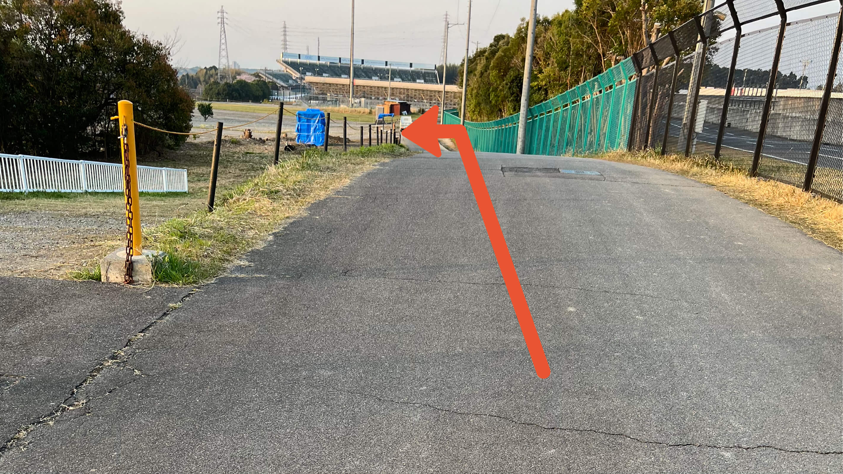 鈴鹿サーキットから近くて安い【レースイベント日限定】ひまわりパーキングA駐車場