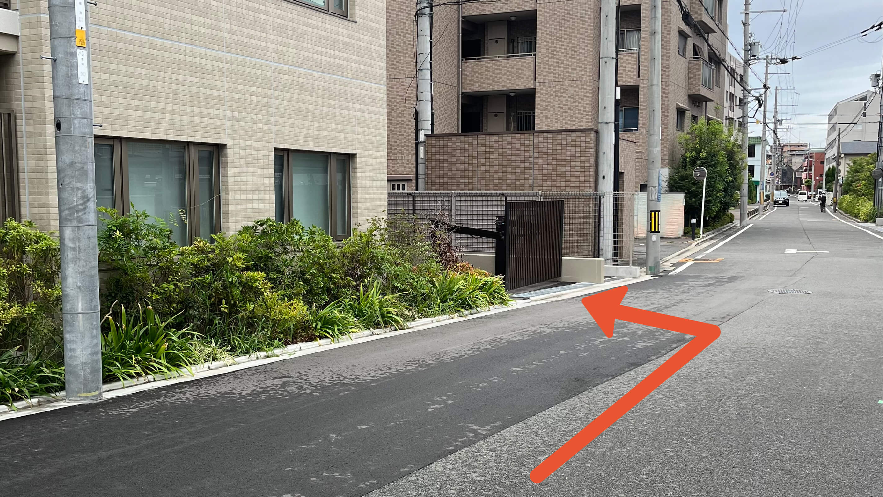 垂水町2-16-1駐車場の写真