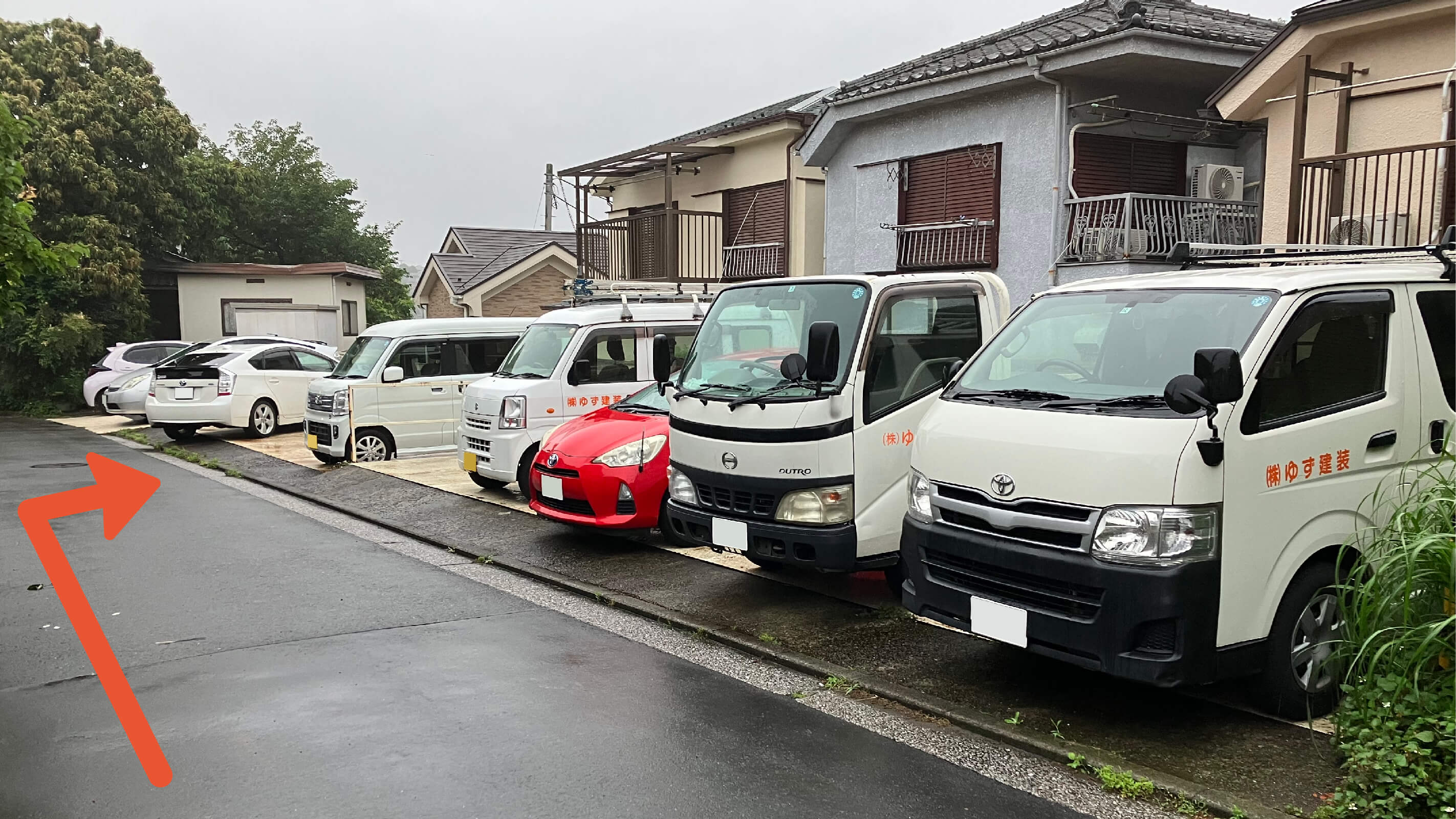 岡村6-6-2駐車場の写真