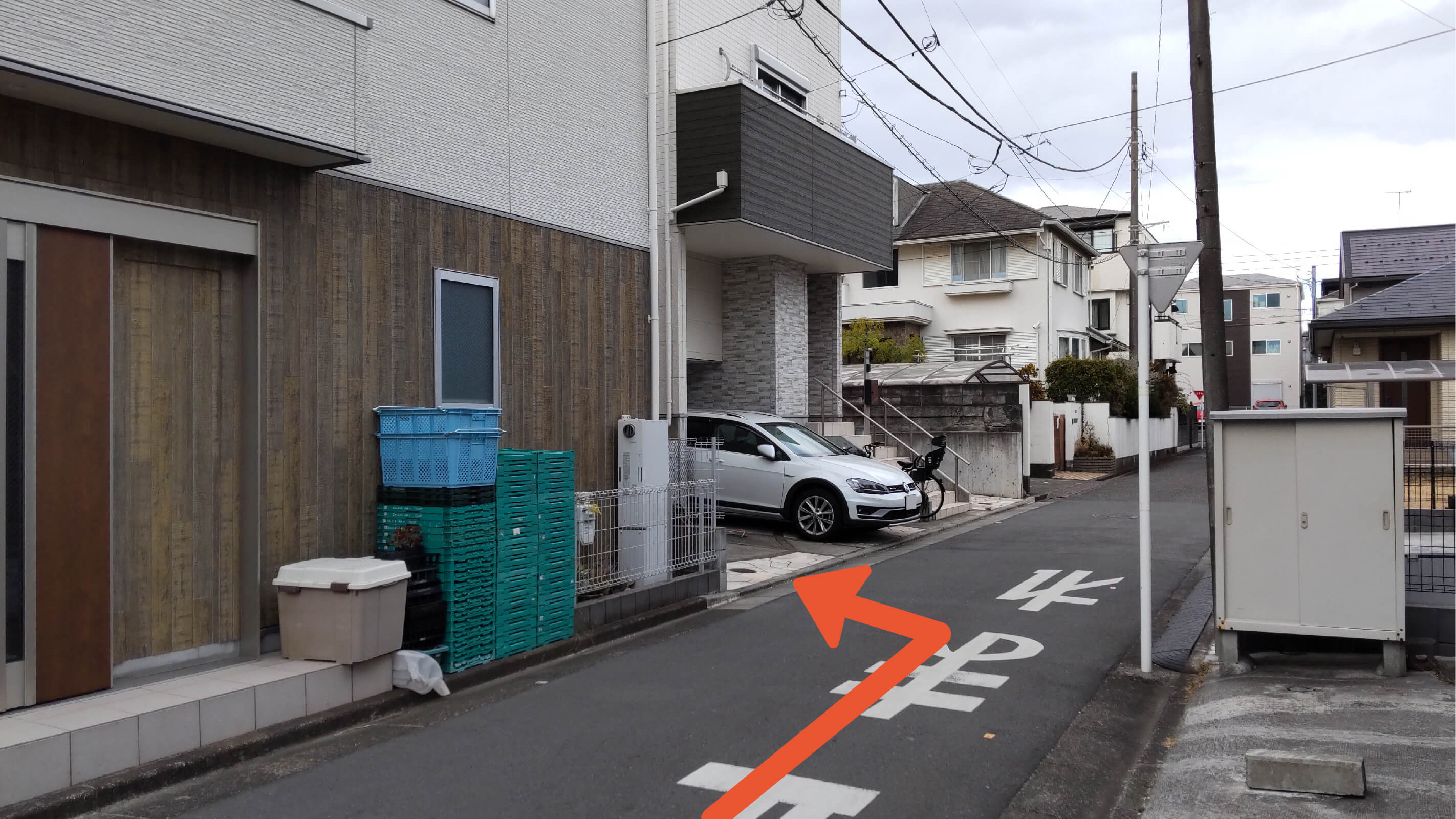 鵠沼石上2-11-10駐車場の写真