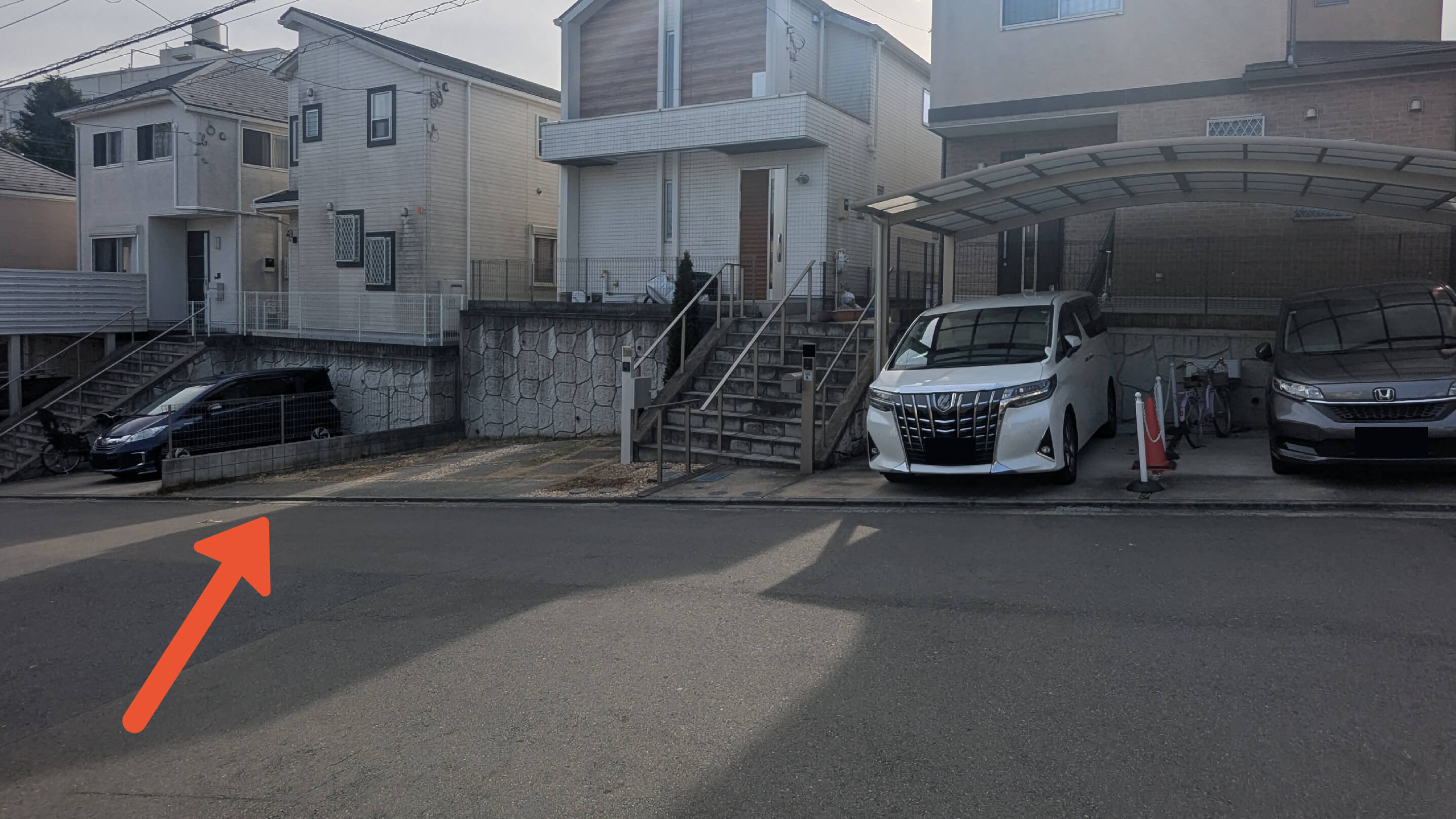 つつじが丘28-211駐車場の写真