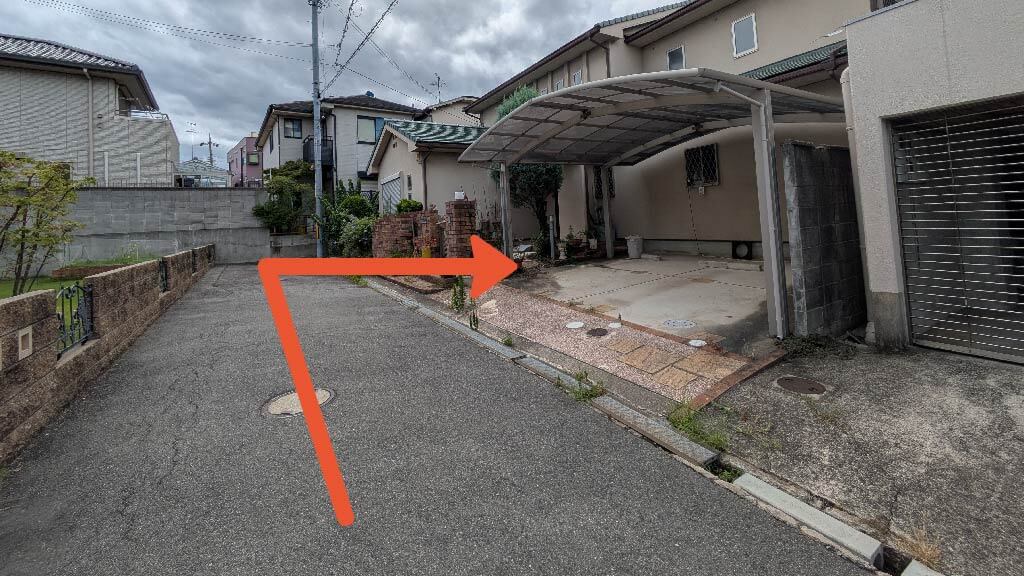 鳳中町4丁103-5駐車場の写真