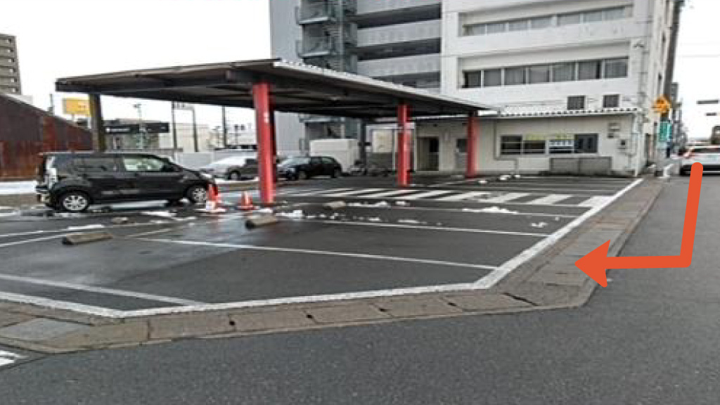 【長さ450㎝まで】吉村ビル駐車場の写真