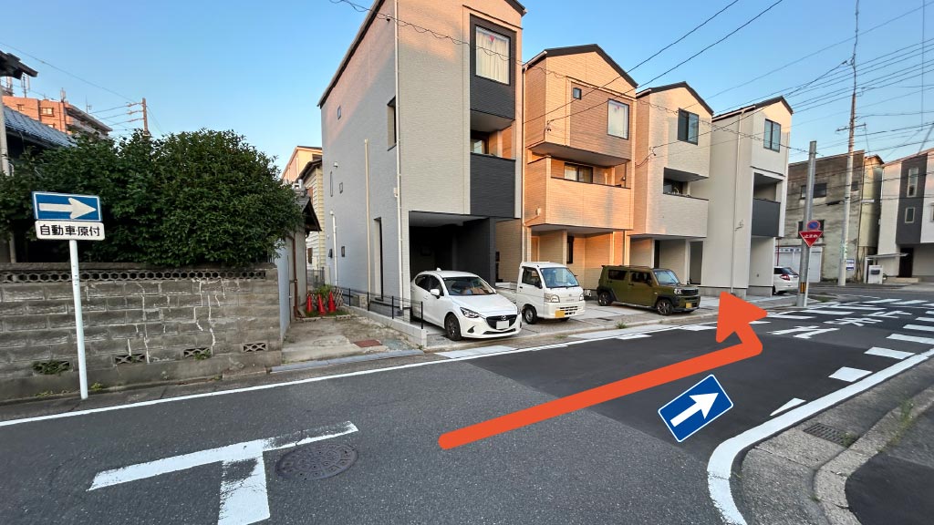 《２番》太閤5-6-8駐車場の写真