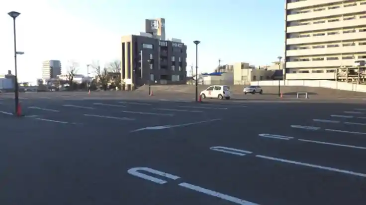 りぶら東駐車場２