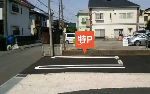 サンヒルズⅢ駐車場