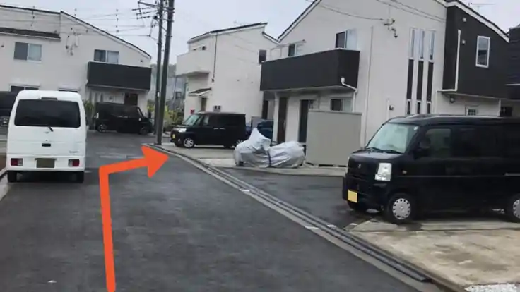 上瀬谷町2-40駐車場