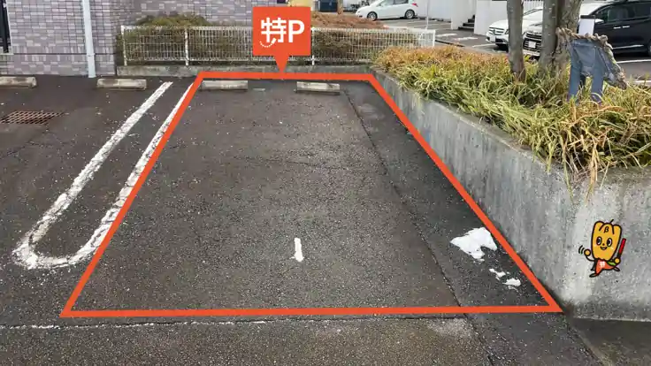 グレイスコート駐車場