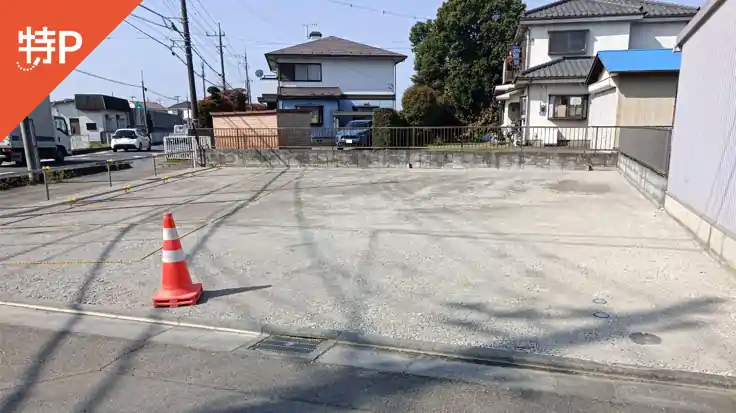 木野目2022-10駐車場