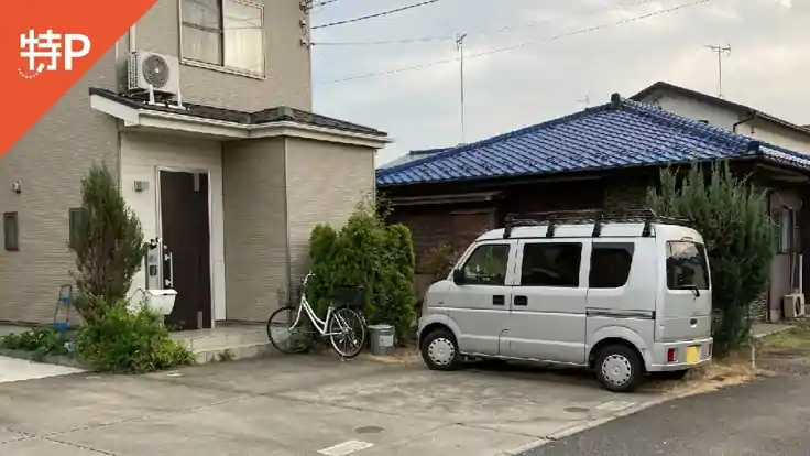 学園3-89-5駐車場