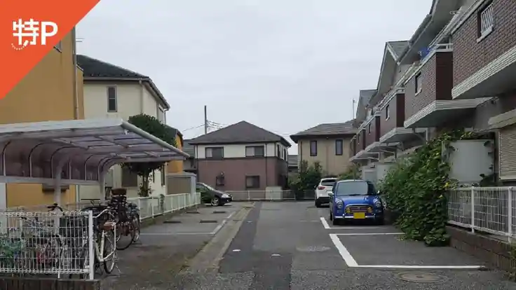 グリーンハイツ駐車場