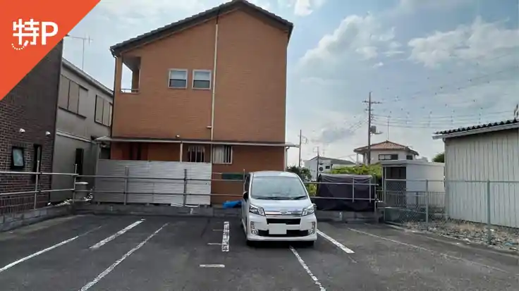 吹上本町4-3-15駐車場