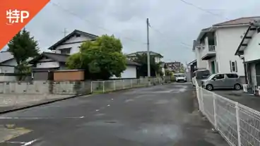 特P 原田町1687-2駐車場の全体