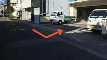 特P 【5番・軽自動車】川辺町２丁目1-17駐車場の周辺