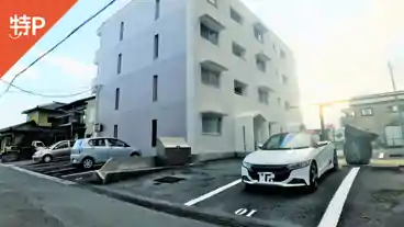 特P 【8番】【軽自動車・コンパクト】富士宮市錦町5-10駐車場の全体