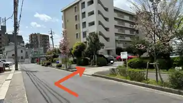 特P 【96番】引山荘駐車場の周辺