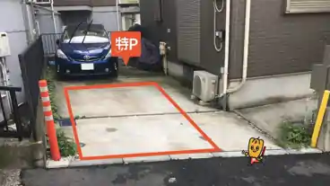 特P 唐沢18番地駐車場の車室