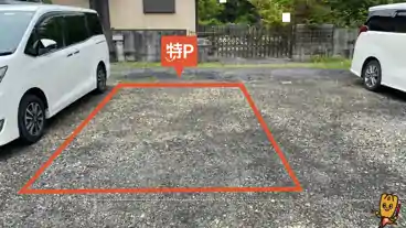 特P 【4番】柘植月極駐車場の車室