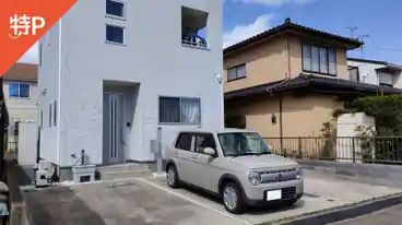 特P 《軽自動車》元吉田町2867-5駐車場の全体