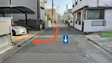 特P 銀杏町18-20駐車場の周辺