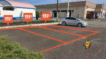 特P カラオケ弁天　駐車場の車室